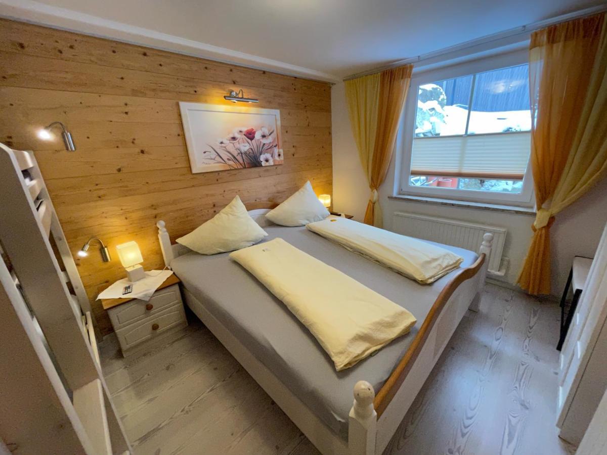 Appartement Holiday Maishofen Bagian luar foto